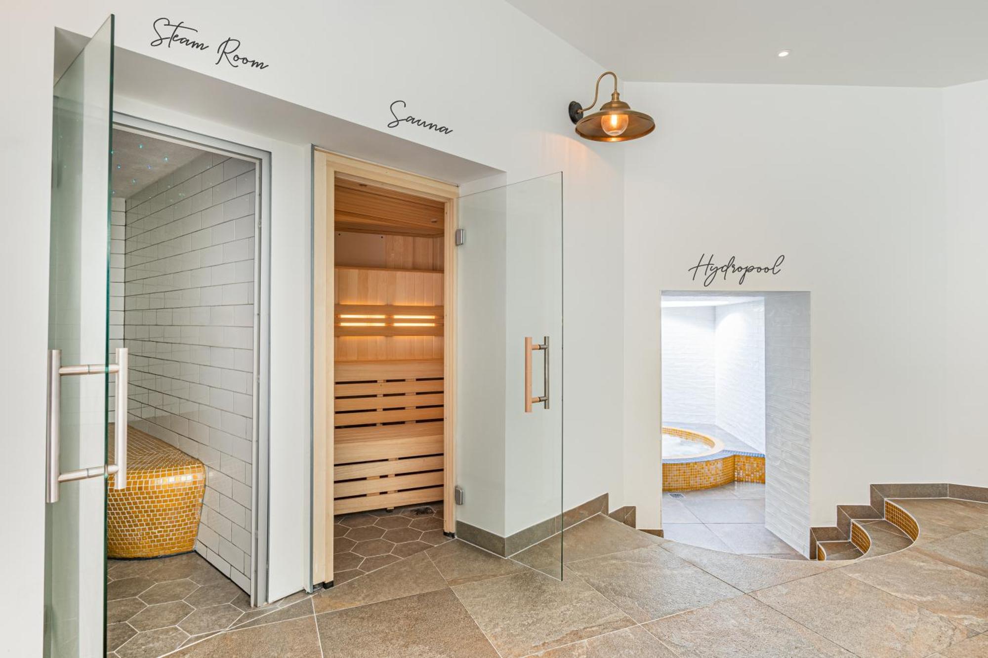 Harbour Beach Club, Hotel & Spa Salcombe Exteriör bild